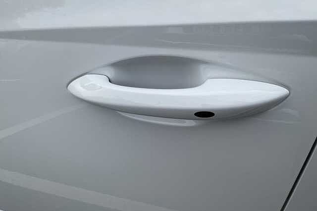 Hyundai TUCSON 1.6 TGDi Plug-in Hybrid N Line S 5dr 4WD Auto White