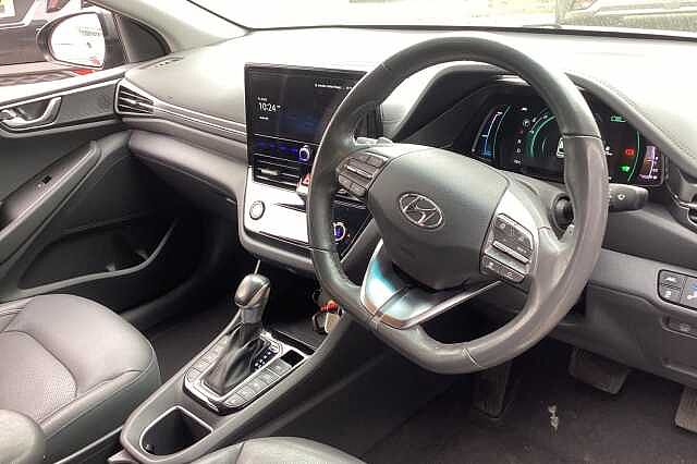 Hyundai IONIQ 1.6 GDi Hybrid Premium SE 5dr DCT