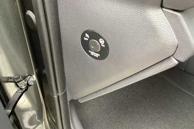 Hyundai IONIQ 1.6 GDi Hybrid Premium SE 5dr DCT