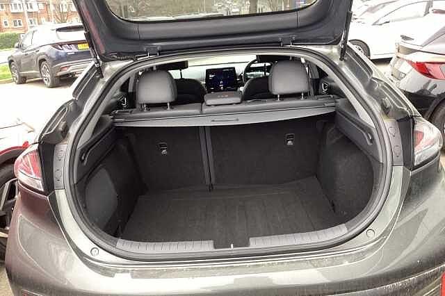 Hyundai IONIQ 1.6 GDi Hybrid Premium SE 5dr DCT