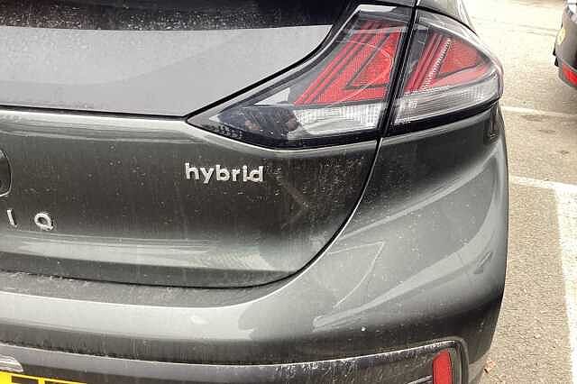 Hyundai IONIQ 1.6 GDi Hybrid Premium SE 5dr DCT