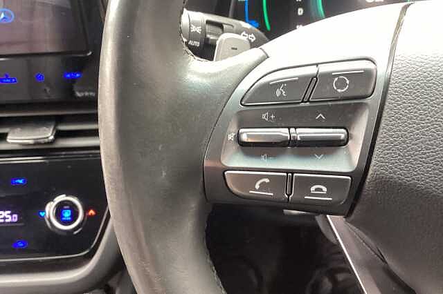 Hyundai IONIQ 1.6 GDi Hybrid Premium SE 5dr DCT