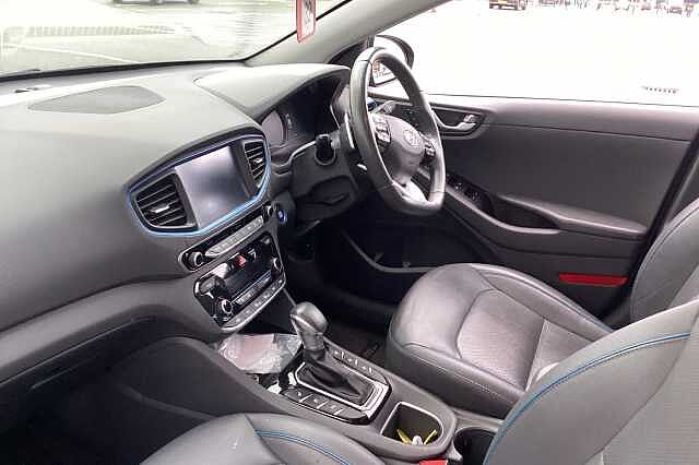 Hyundai IONIQ 1.6 GDi Hybrid Premium SE 5dr DCT