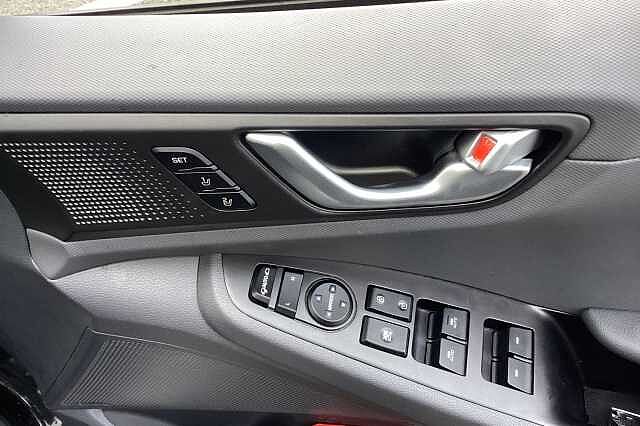 Hyundai IONIQ 1.6 GDi Hybrid Premium SE 5dr DCT