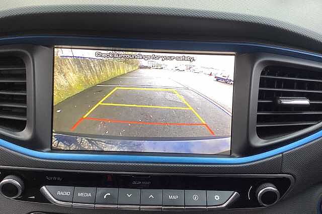 Hyundai IONIQ 1.6 GDi Hybrid Premium SE 5dr DCT