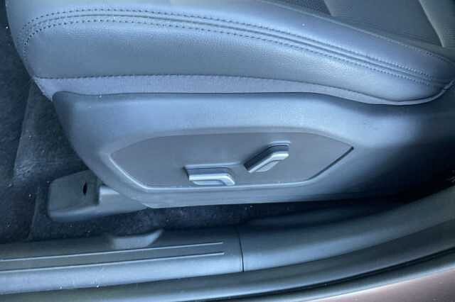 Hyundai SANTA FE 1.6 TGDi Plug-in Hybrid Premium 5dr 4WD Auto
