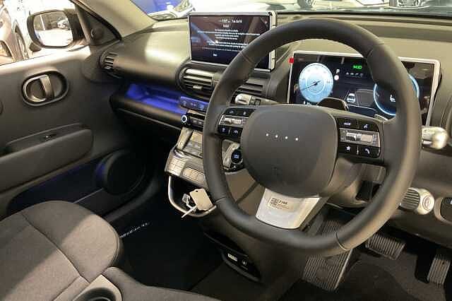 Hyundai INSTER 85kW 02 49kWh 5dr Auto Black