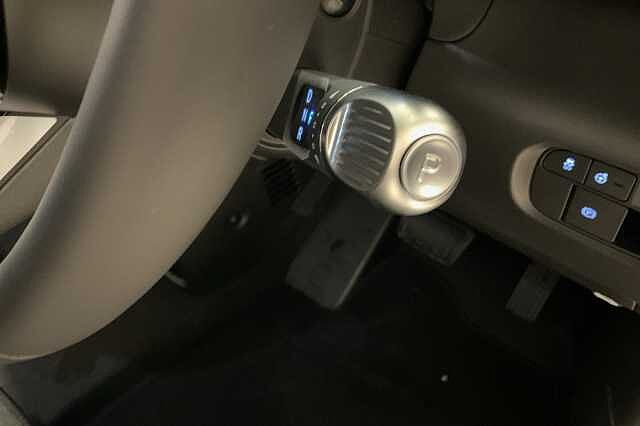 Hyundai INSTER 85kW 02 49kWh 5dr Auto Black
