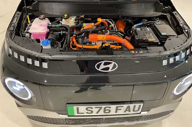 Hyundai INSTER 85kW 02 49kWh 5dr Auto Black