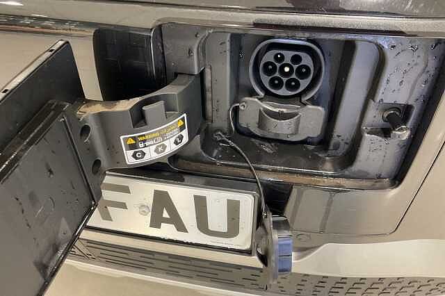 Hyundai INSTER 85kW 02 49kWh 5dr Auto Black