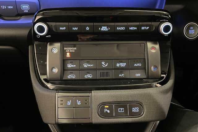 Hyundai INSTER 85kW 02 49kWh 5dr Auto Black