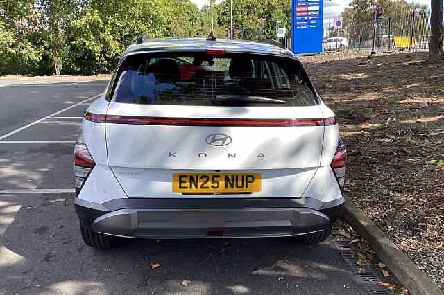 Hyundai KONA 1.6T 138 Advance 5dr DCT White