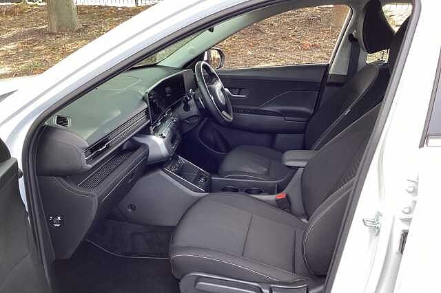 Hyundai KONA 1.6T 138 Advance 5dr DCT White