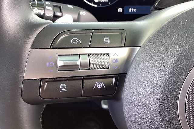 Hyundai KONA 1.6T 138 Advance 5dr DCT White