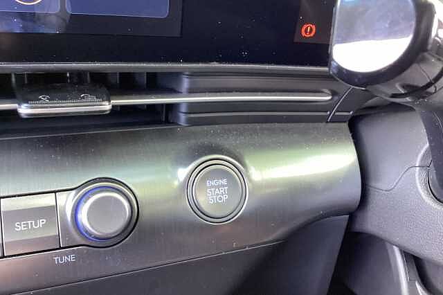 Hyundai KONA 1.6T 138 Advance 5dr DCT White