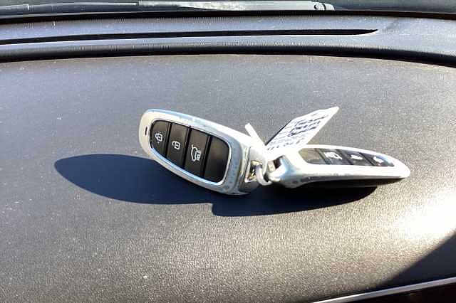 Hyundai TUCSON 1.6 T-GDi PHEV 4WD Aut. 2022MY Premium Black