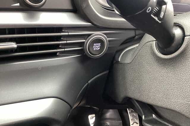 Hyundai BAYON 1.0 TGDi [90] Tech Line 5dr DCT Blue