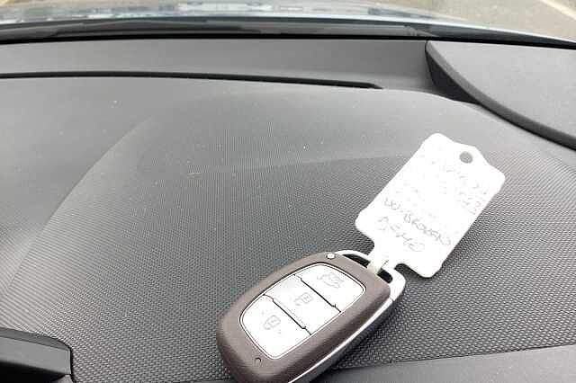 Hyundai BAYON 1.0 TGDi [90] Tech Line 5dr DCT Blue