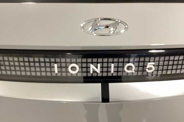 Hyundai IONIQ 5 225kW Premium 73 kWh 5dr AWD Auto