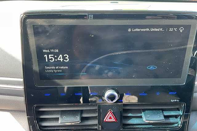 Hyundai IONIQ 1.6 GDi Hybrid Premium 5dr DCT