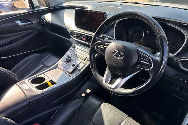 Hyundai SANTA FE 1.6 TGDi Hybrid Premium 5dr Auto White