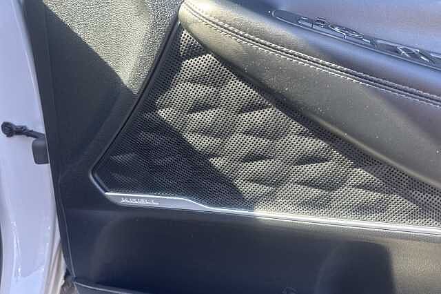 Hyundai SANTA FE 1.6 TGDi Hybrid Premium 5dr Auto White