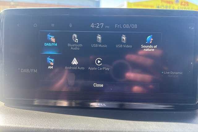 Hyundai SANTA FE 1.6 TGDi Hybrid Premium 5dr Auto White