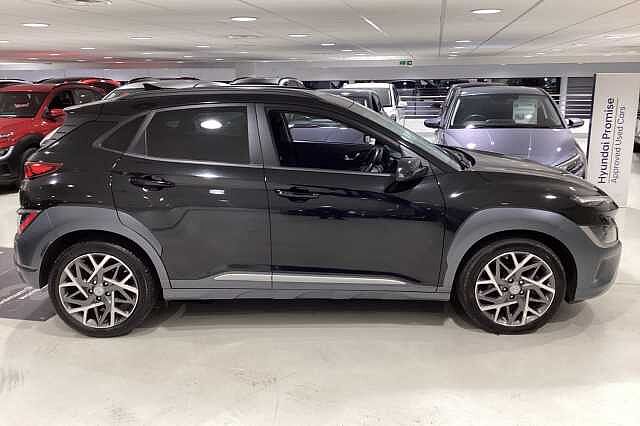 Hyundai KONA 1.6 GDi Hybrid Premium 5dr DCT Black
