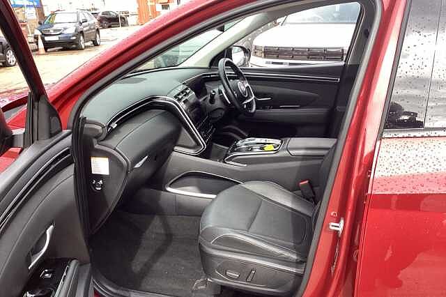 Hyundai TUCSON 1.6 T-GDi Hybrid Aut. 2022MY Ultimate Red