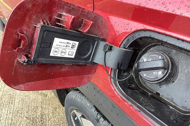 Hyundai TUCSON 1.6 T-GDi Hybrid Aut. 2022MY Ultimate Red