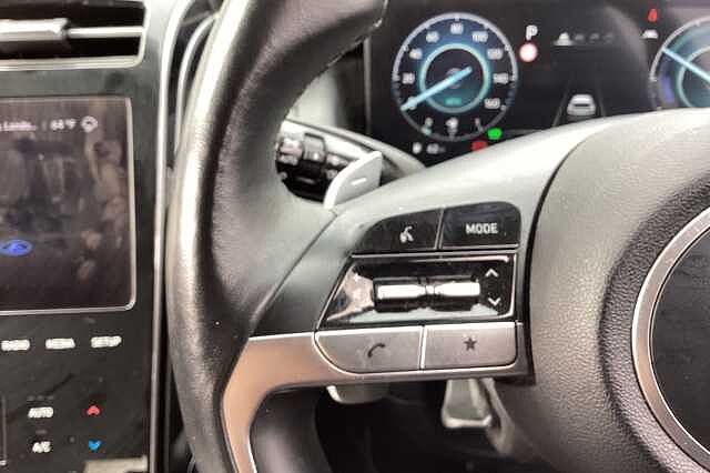 Hyundai TUCSON 1.6 T-GDi Hybrid Aut. 2022MY Ultimate Red
