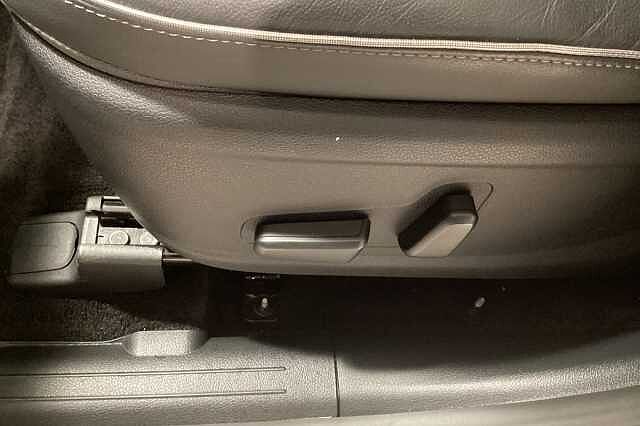 Hyundai SANTA FE 1.6 TGDi Hybrid Premium 5dr 4WD Auto