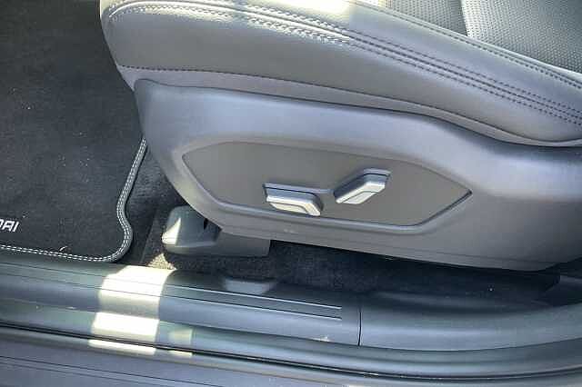 Hyundai SANTA FE 1.6 TGDi Plug-in Hybrid Premium 5dr 4WD Auto