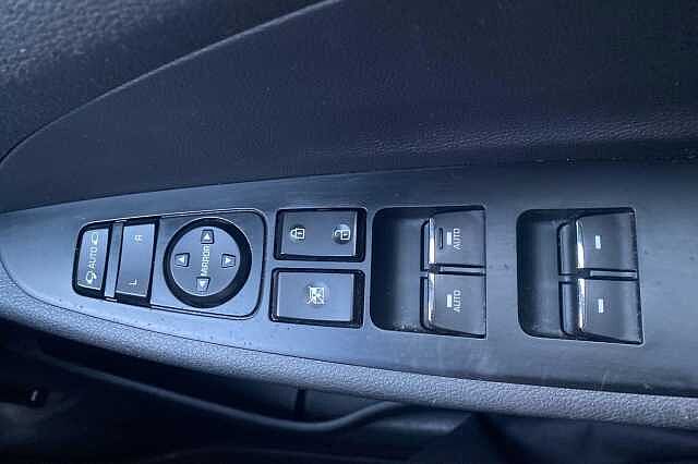 Hyundai TUCSON 1.6 GDi SE Nav 5dr 2WD