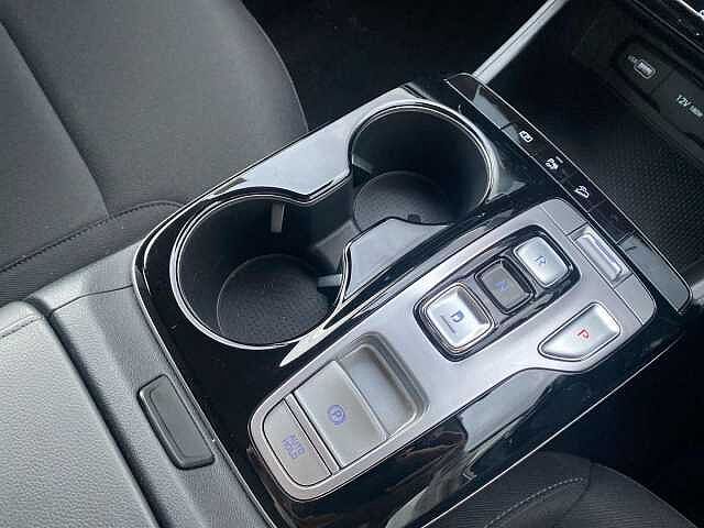 Hyundai TUCSON 1.6 TGDi Hybrid 230 SE Connect 5dr 2WD Auto Black
