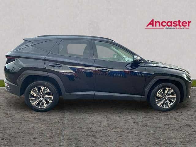 Hyundai TUCSON 1.6 TGDi Hybrid 230 SE Connect 5dr 2WD Auto Black