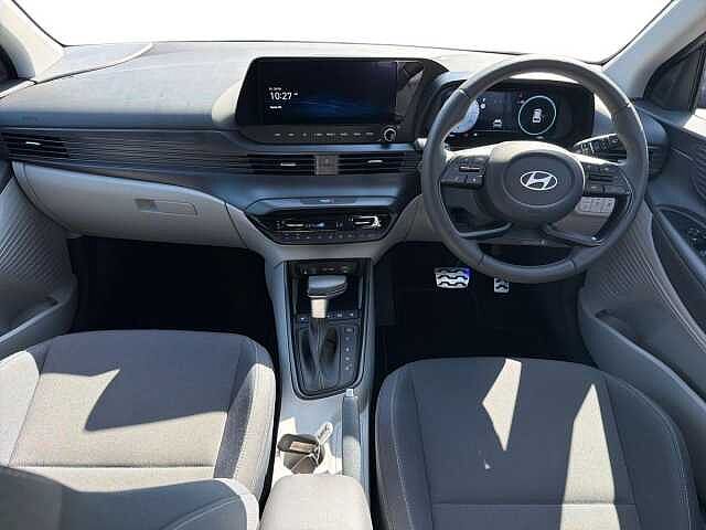 Hyundai BAYON 1.0 TGDi [90] Tech Line 5dr DCT Pearl - Phantom black