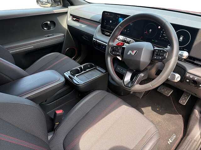 Hyundai IONIQ 5 239kW N Line 84 kWh 5dr AWD Auto Pearl - Abyss black