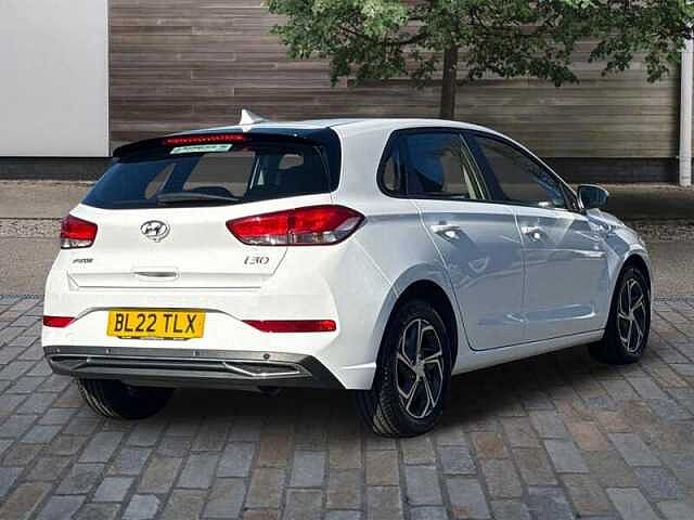 Hyundai i30 1.0 T-GDI MHEV SE CONNECT HATCHBACK 5DR PETROL HYBRID MANUAL EURO 6 (S/S) (120 P