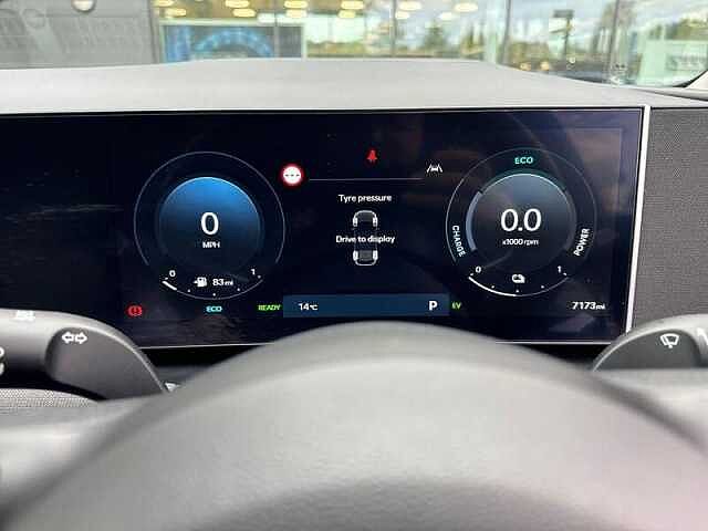 Hyundai TUCSON 1.6 T-GDI ULTIMATE SUV 5DR PETROL HYBRID AUTO EURO 6 (S/S) (215 PS) Shimmering Silver