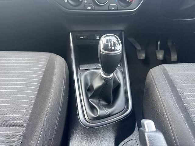 Hyundai I20 1.0 T-GDI MHEV SE CONNECT HATCHBACK 5DR PETROL HYBRID MANUAL EURO 6 (S/S) (100 P Atlas White