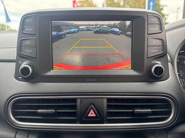 Hyundai KONA 1.0 T-GDI PLAY SUV 5DR PETROL MANUAL EURO 6 (S/S) (120 PS) Tangerine Comet