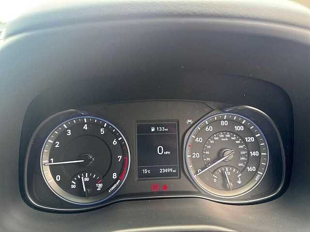 Hyundai KONA 1.0 T-GDI PLAY SUV 5DR PETROL MANUAL EURO 6 (S/S) (120 PS) Tangerine Comet