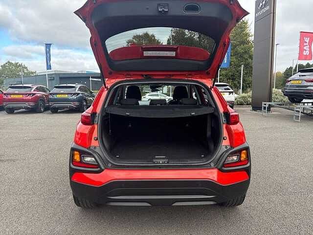 Hyundai KONA 1.0 T-GDI PLAY SUV 5DR PETROL MANUAL EURO 6 (S/S) (120 PS) Tangerine Comet
