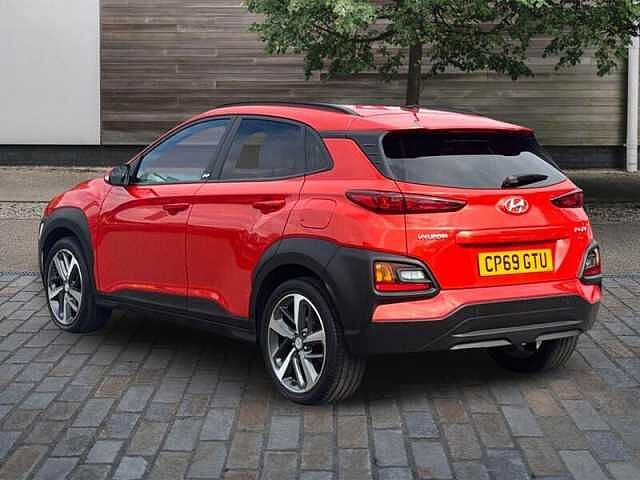 Hyundai KONA 1.0 T-GDI PLAY SUV 5DR PETROL MANUAL EURO 6 (S/S) (120 PS) Tangerine Comet