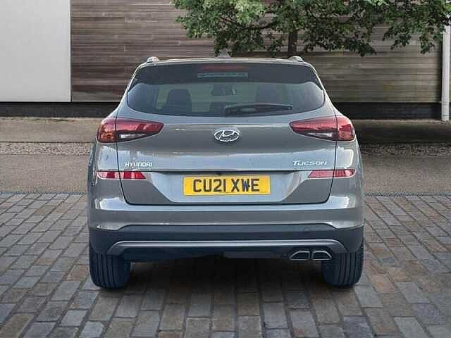 Hyundai TUCSON 1.6 CRDI MHEV SE NAV SUV 5DR DIESEL HYBRID MANUAL EURO 6 (S/S) (115 PS) Olivine Grey