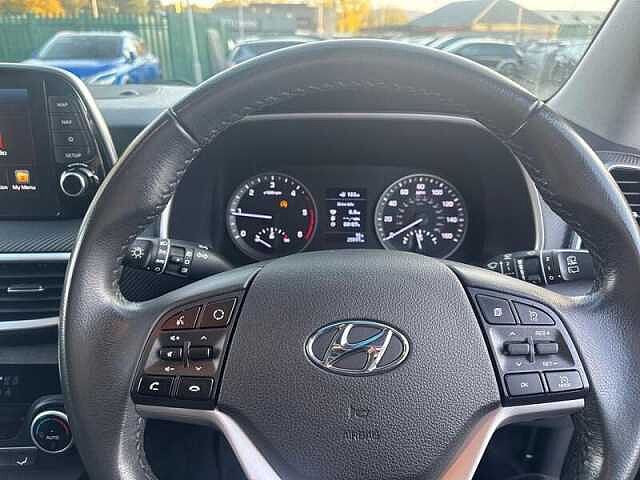 Hyundai TUCSON 1.6 CRDI MHEV SE NAV SUV 5DR DIESEL HYBRID MANUAL EURO 6 (S/S) (115 PS) Olivine Grey