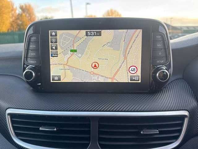 Hyundai TUCSON 1.6 CRDI MHEV SE NAV SUV 5DR DIESEL HYBRID MANUAL EURO 6 (S/S) (115 PS) Olivine Grey