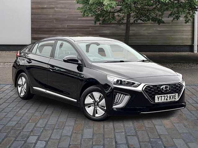 Hyundai IONIQ 1.6 H-GDI SE CONNECT HATCHBACK 5DR PETROL HYBRID DCT EURO 6 (S/S) (141 PS) Black
