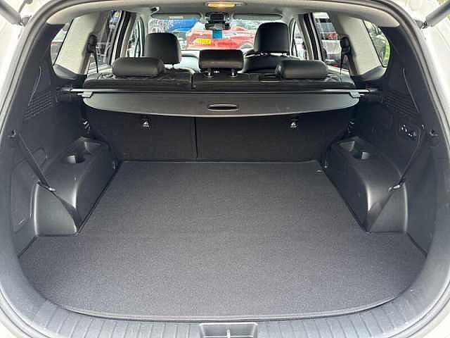 Hyundai SANTA FE 1.6 h T-GDi Premium SUV 5dr Petrol Hybrid Auto Euro 6 (s/s) (230 ps)